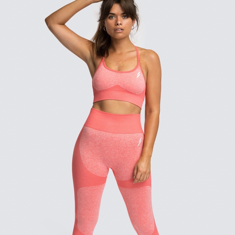 IMPACT SEAMLESS SET